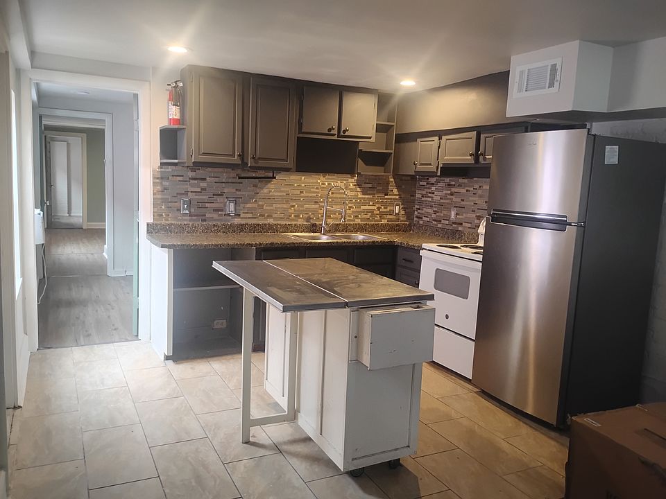 1st image of 1664 Abundance St
