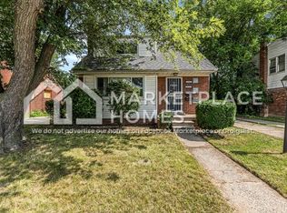 19425 Moross Rd, Detroit, MI 48224