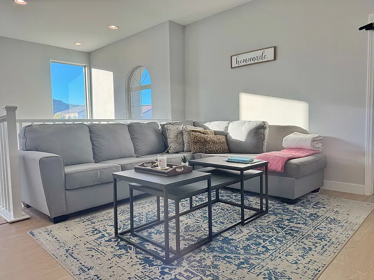237 Zenobia Ct — Photo 17