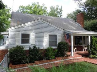 1223 N Quintana St, Arlington, VA 22205