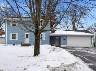 116 Territorial Rd NE, Blaine, MN 55434