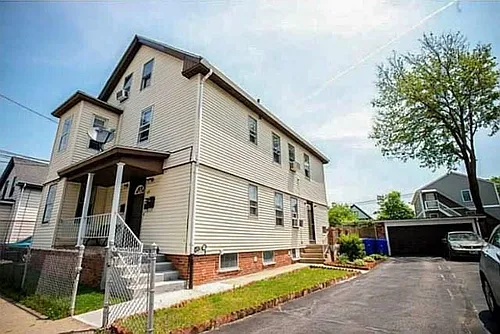 49 Ivy St #2 Photo 1
