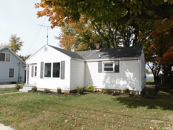 2nd image of 130 Bloomfield Ave