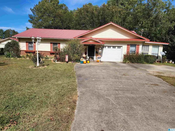 745 County Road 131, Roanoke, AL 36274