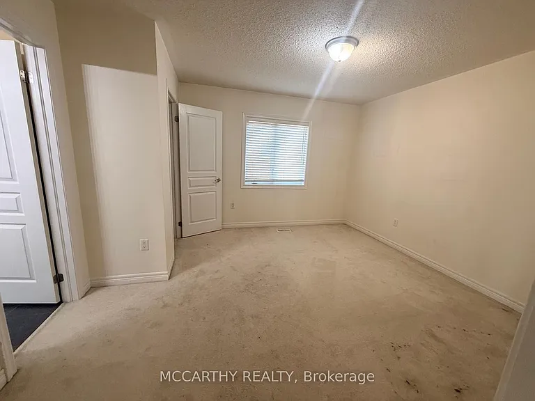 124 Johnson Dr — Photo 20