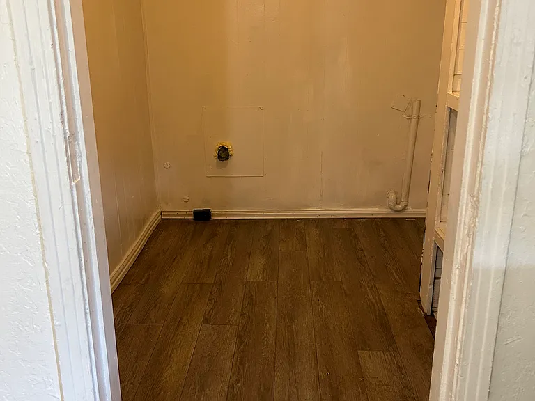 112 W Spruce Ave — Photo 5