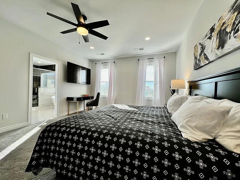 4827 Granada Ct — Photo 44