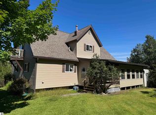 4270 Holiday Rd, Traverse City, MI 49686