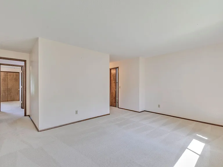 6540 SW 204th Pl — Photo 15