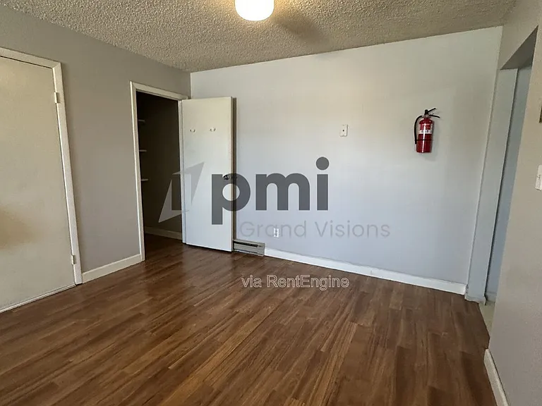 24 W Buchanan Ave #16 — Photo 9