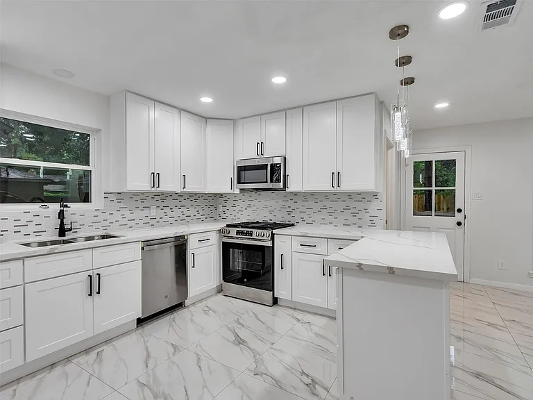 4023 Laverock Rd — Photo 8