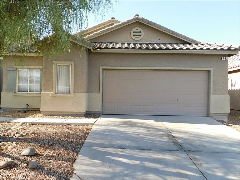 732 Horse Stable Ave — Photo 1
