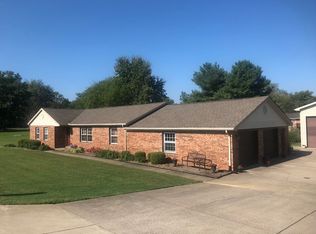 1525 Schuette Ln, Henderson, KY 42420