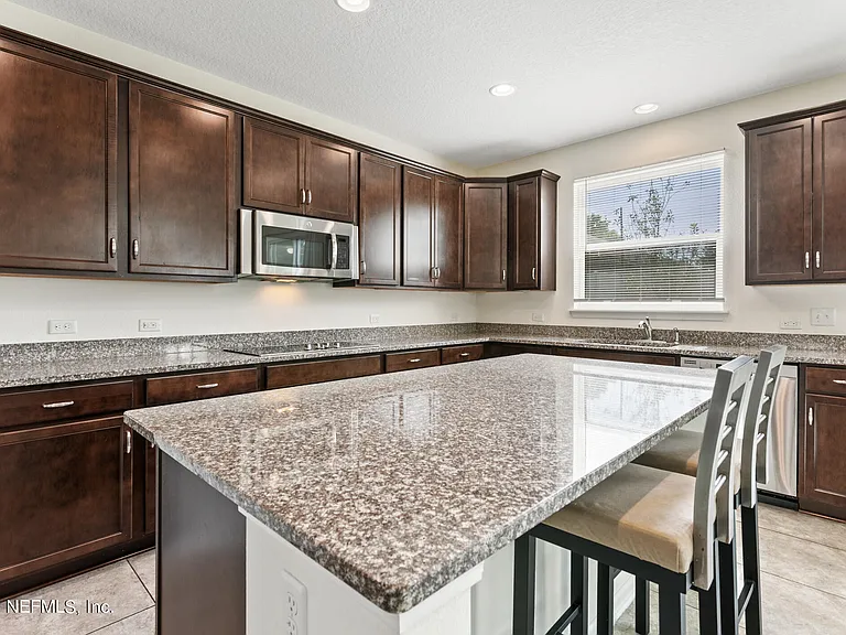 3315 Ridgeview Dr — Photo 9