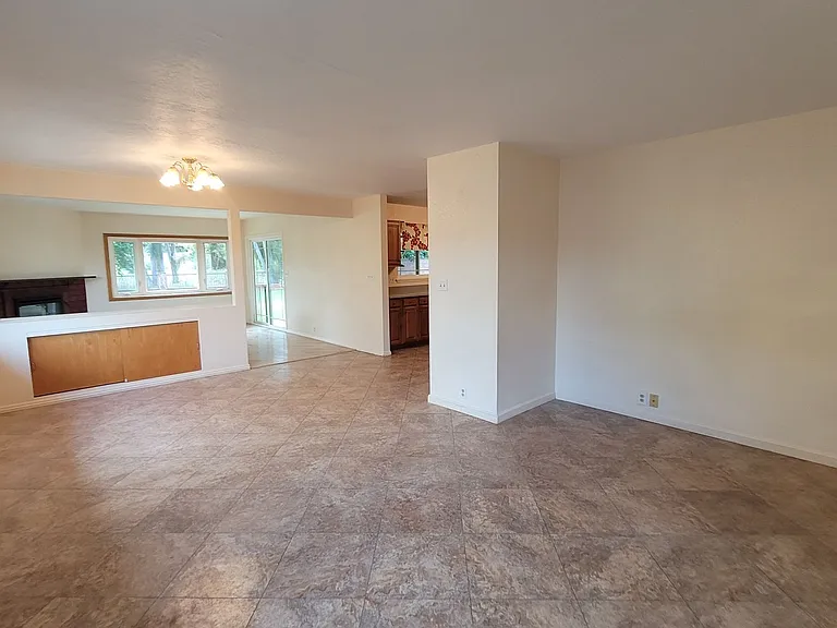 95-034 Kuahelani Ave — Photo 16