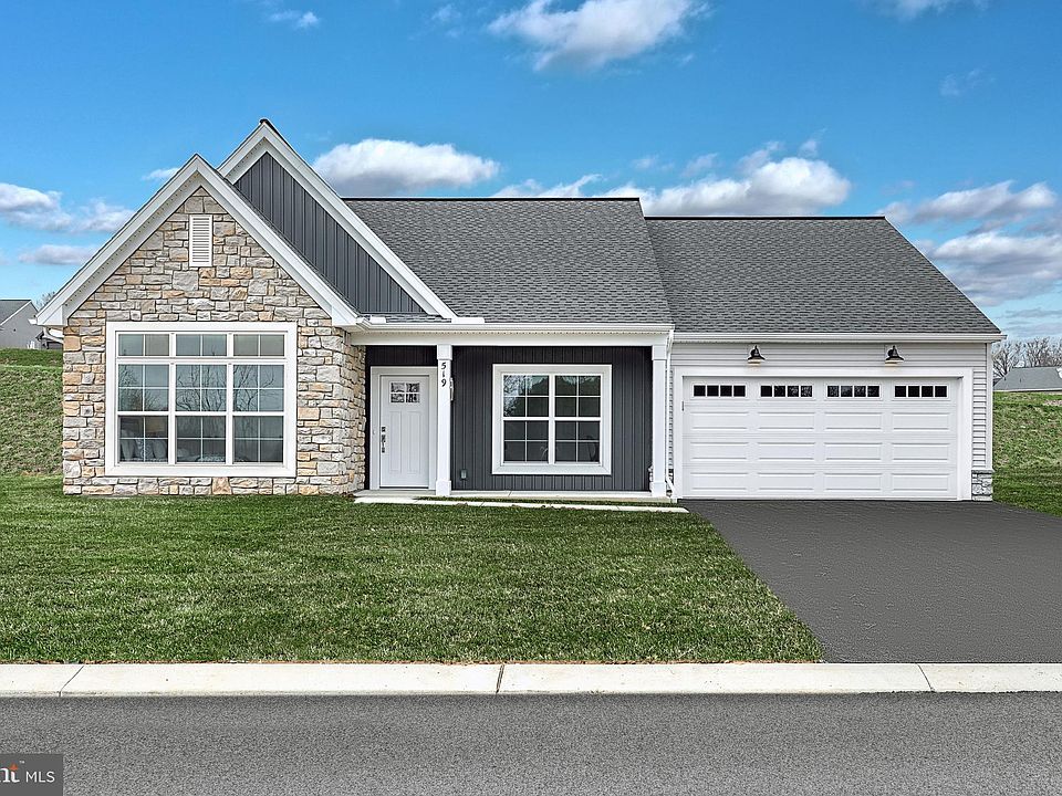 1st image of 519 Bella May Cir