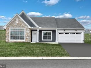 519 Bella May Cir, Lebanon, PA 17046