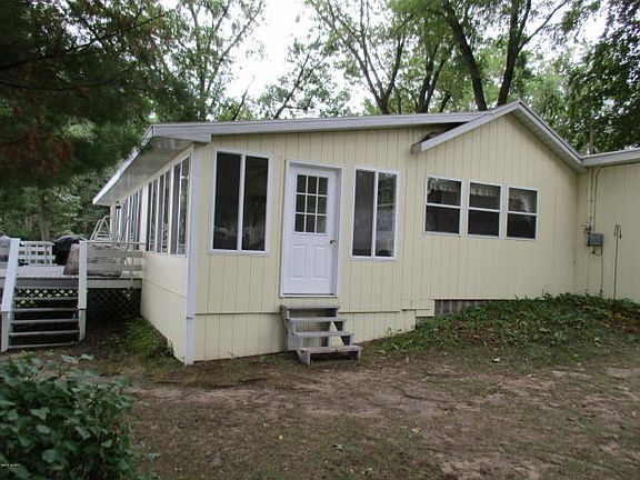 3rd image of 16916 Analon St