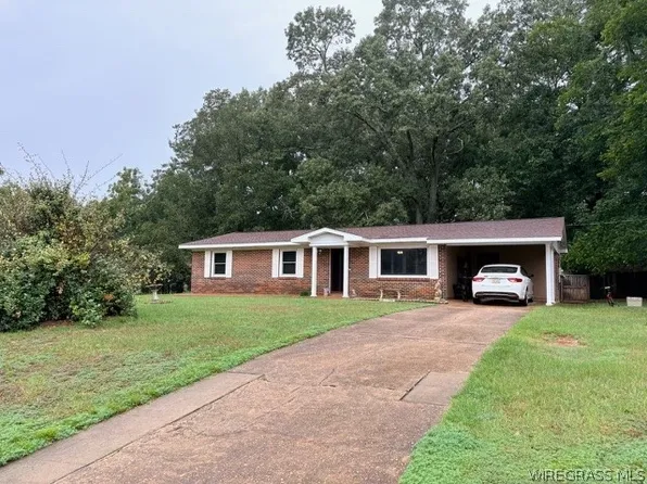 82 County Road 17, Enterprise, AL 36330