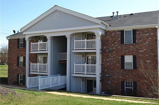 1st image of 1936 Marine Terrace Dr APT H