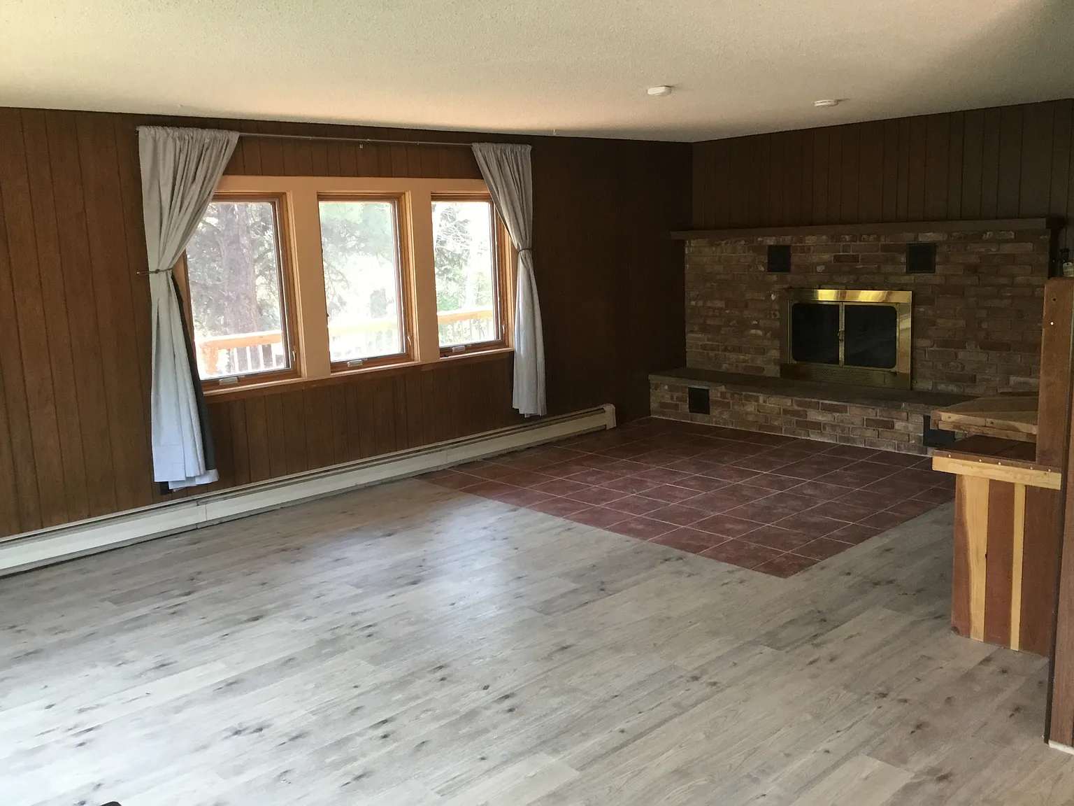 3 bed, 2100 sqft, $4,400 — Photo 4