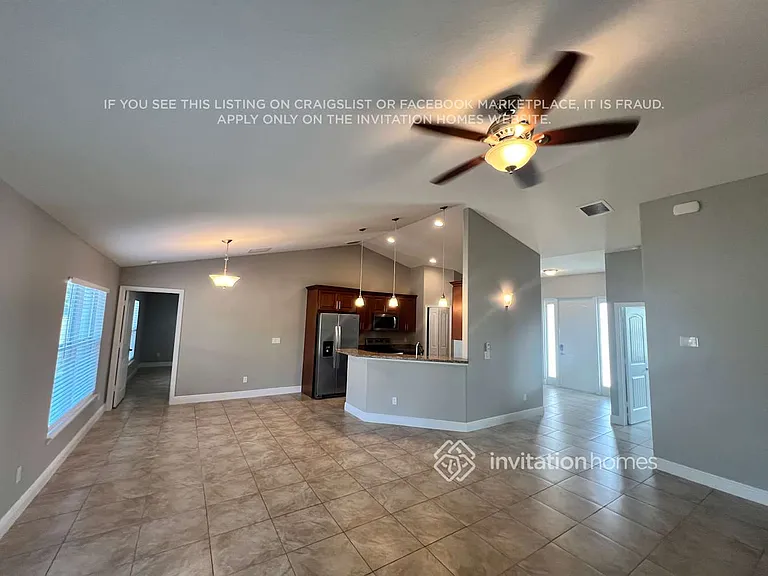 2214 SE Mandrake Cir — Photo 5