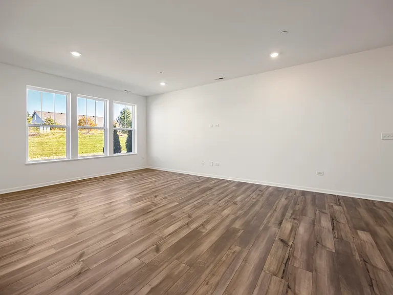 668 Cassia Ct #0 — Photo 9