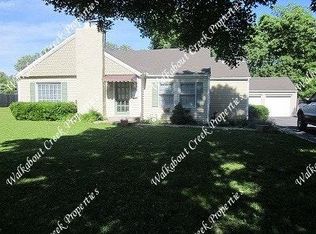 1712 S Madaline Ter, Springfield, MO 65804
