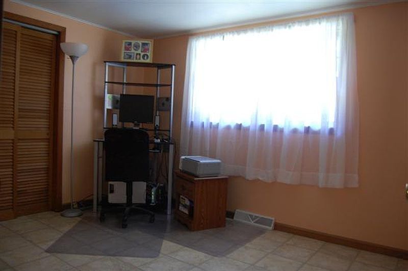 4th image of 22373 NY 22