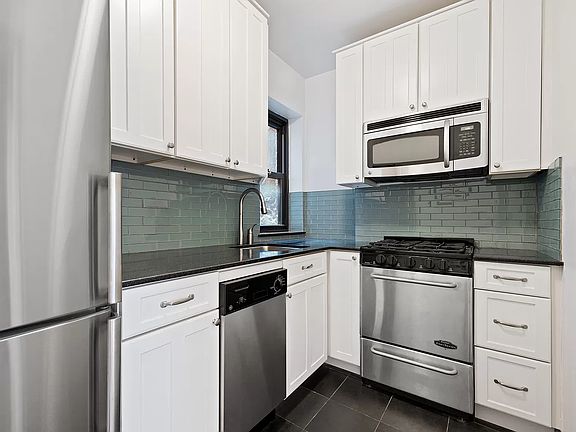 4th image of 12 W 9th St APT 5A