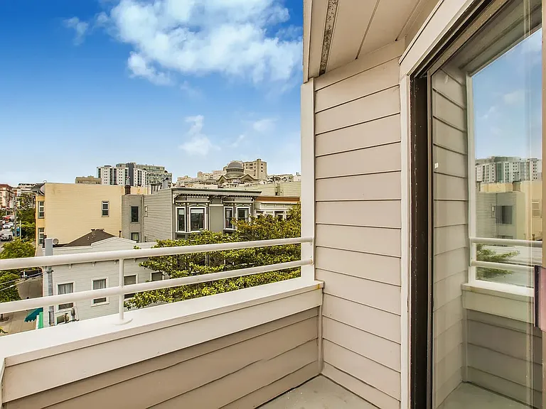 2185 Bush St #310 — Photo 17