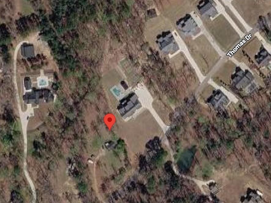 1st image of 1663 Thomas Dr