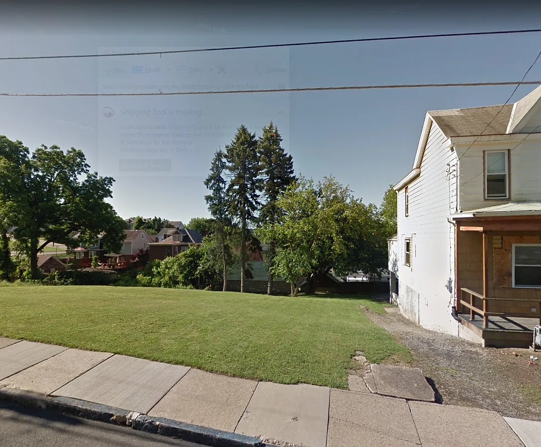 191 Ormsby Ave photo 1
