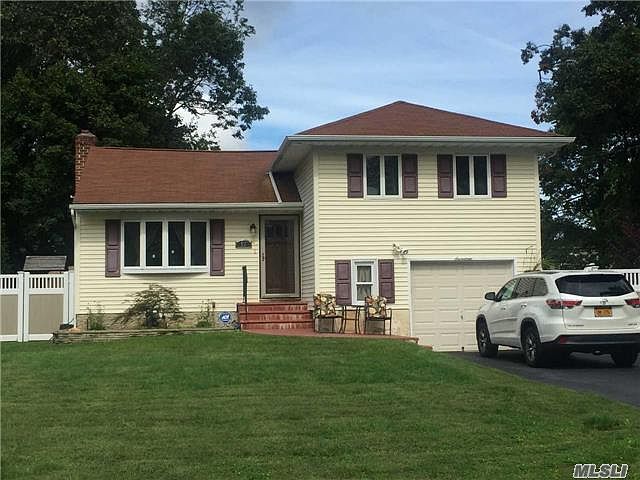 1st image of 17 Harcourt Ave