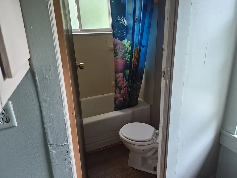 1540 Maple Rd — Photo 11