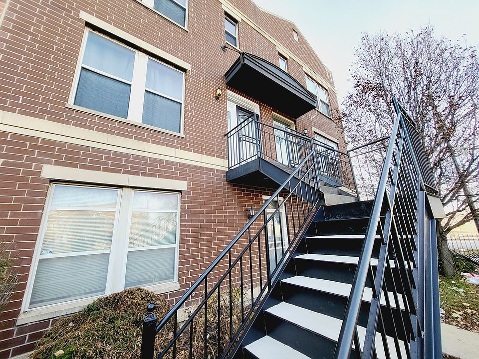 1st image of 736 S Kedzie Ave #3