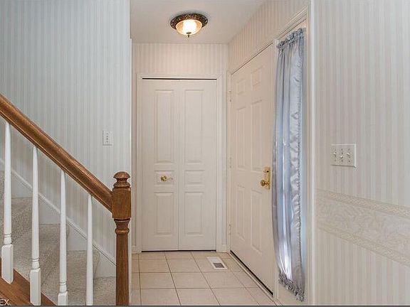 4th image of 3008 Waterford Dr