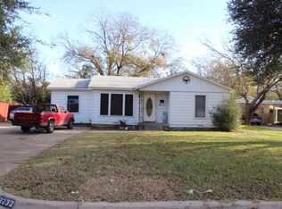 3232 Bonnie Brae Ave, Fort Worth, TX 76111