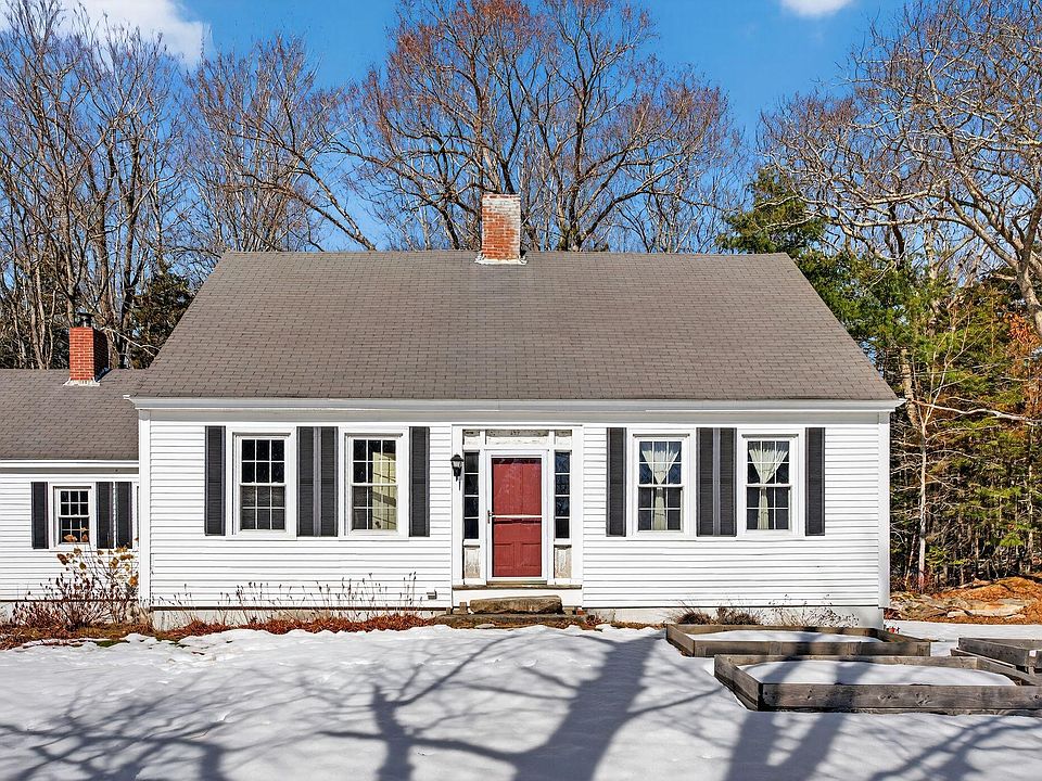 1st image of 10 Lower Flying Point Road