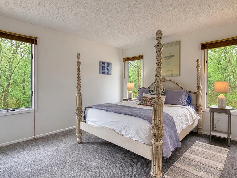 16 Elm Ln — Photo 8