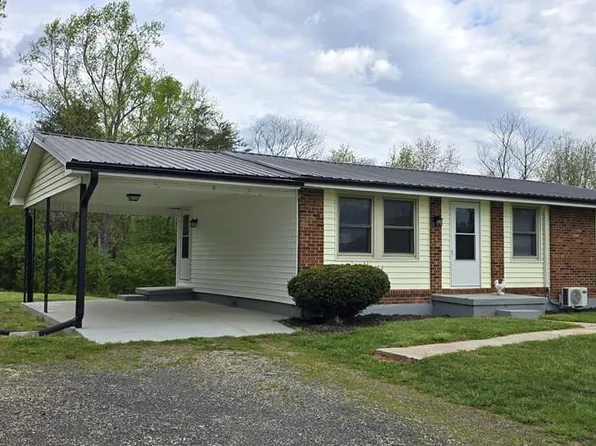 14724 Callands Rd, Callands, VA 24530