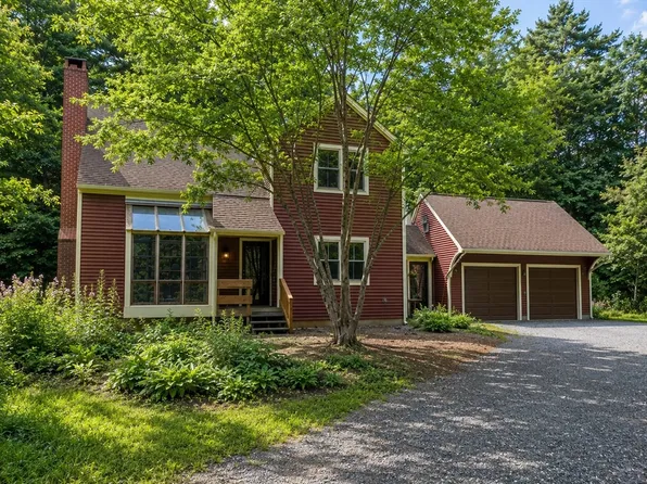 707 North Ln, Granville, MA 01034