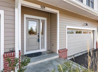 304 Boulder Ridge Rd #6-26, South Salem, NY 10590