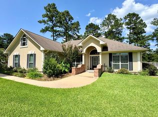 300 Deer Trace Blvd, Diboll, TX 75941