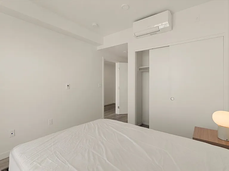8833 Reading Ave Apartments — Photo 63