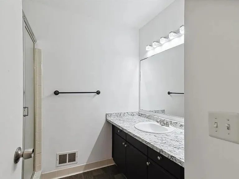 1715 Fern Ct — Photo 21