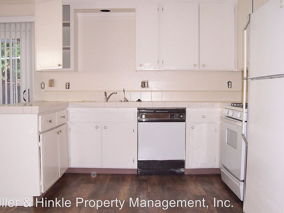 1st image of 284 Clearpark Cir