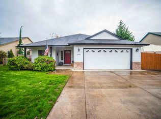 1633 SE 10th Pl, Canby, OR