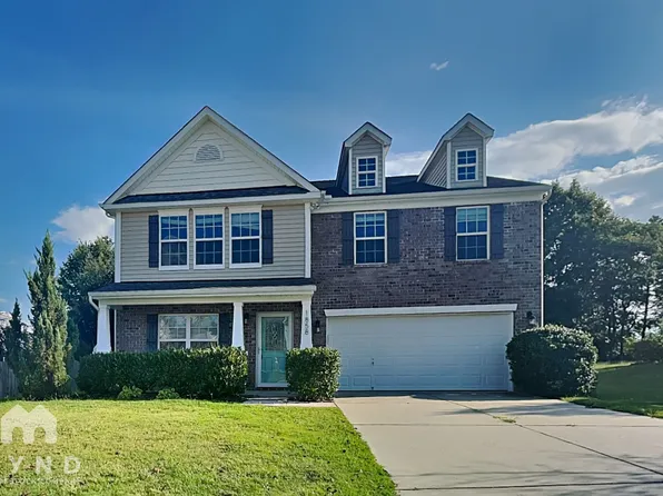 1858 Woodstone Dr, Winston Salem, NC 27127