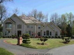 9512 Bent Creek Ln, Vienna, VA 22182